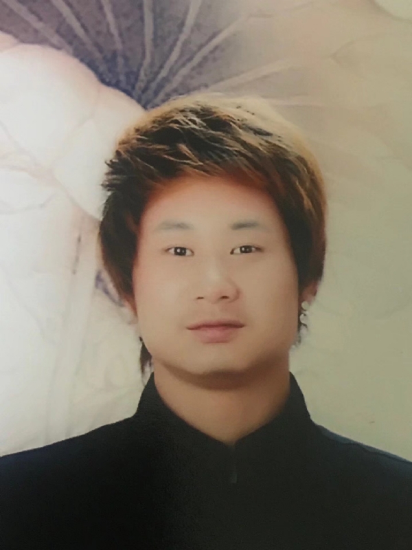 咮辛的第一张照片--蕲春残疾人相亲网